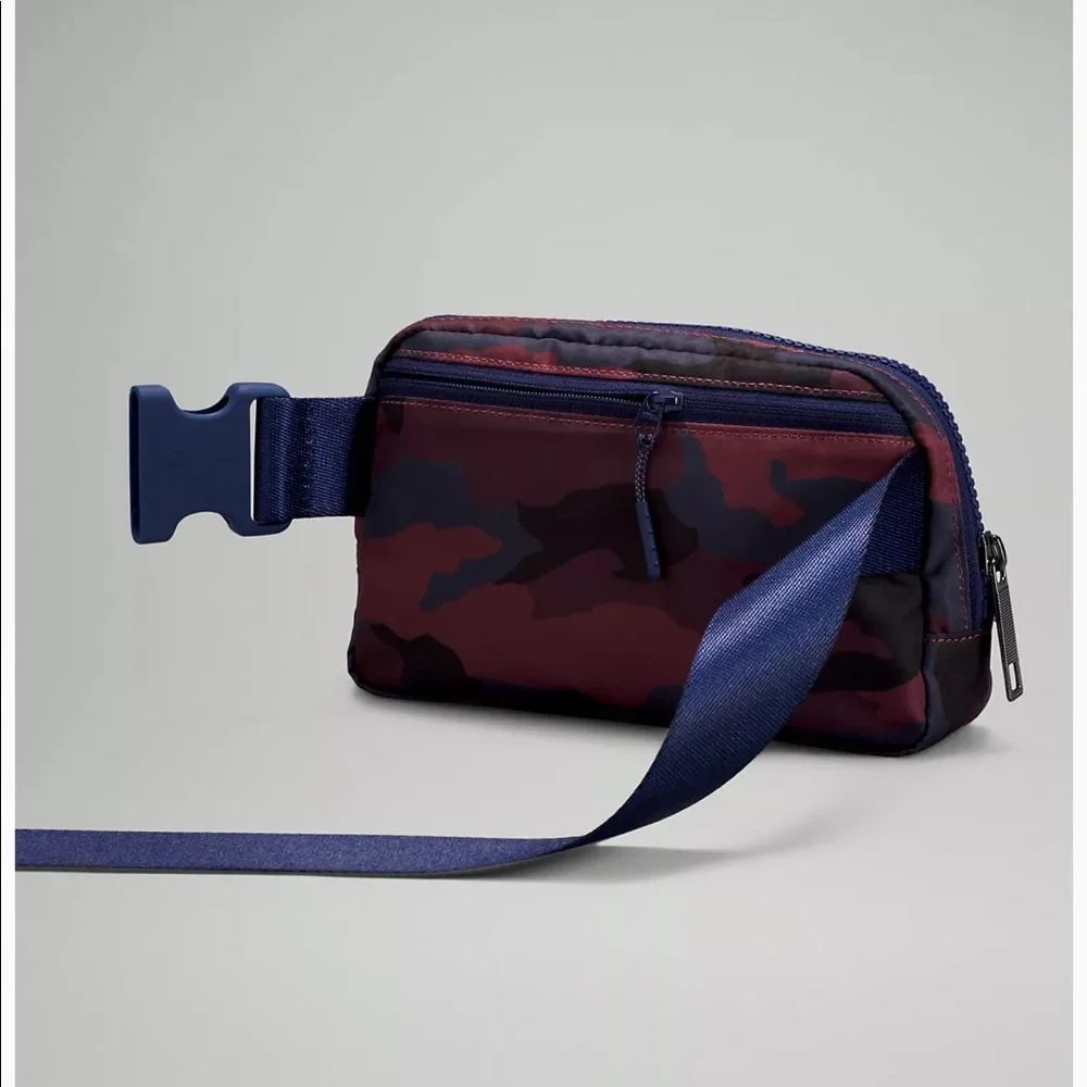 🍋 Lululemon 🍋 NWT Everywhere Belt Bag Camo - Picture 4 of 7